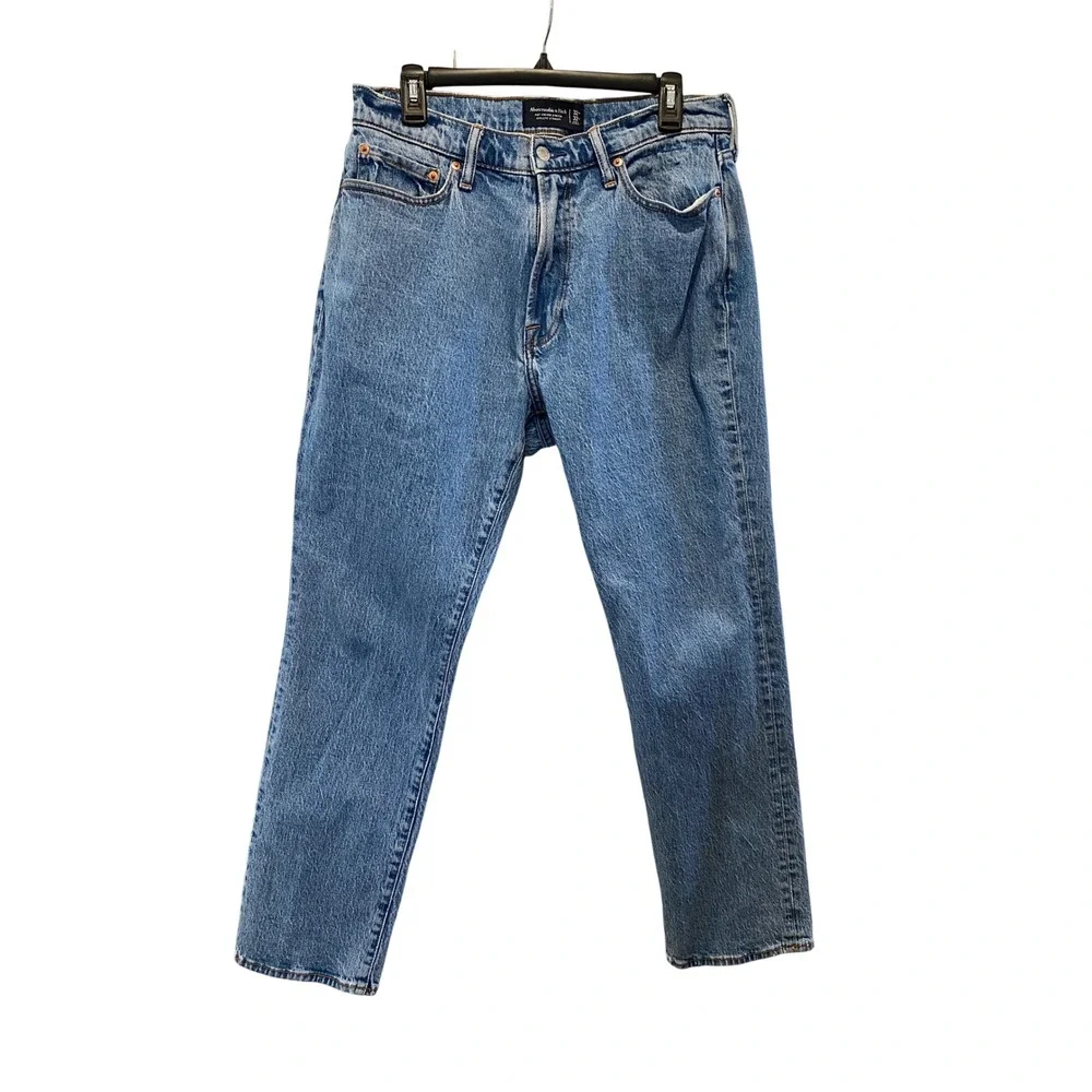 Abercrombie & Fitch Athletic Straight Jeans Mens 32x32 Medium Wash Vintage‎ EUC